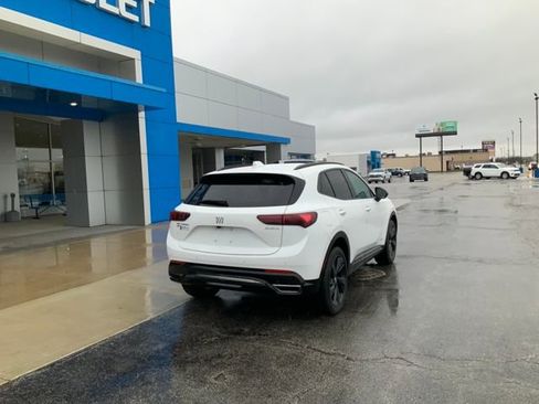 Used 2025 Buick Envision Sport Touring image 7