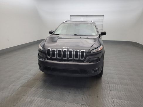Used 2017 Jeep Cherokee Latitude w/ Safety/Convenience Group AWD/4WD image 15