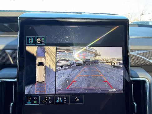 New 2026 GMC Yukon XL Elevation w/ Elevation Premium Package image 10