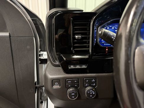 Used 2023 Chevrolet Silverado 1500 ZR2 w/ Technology Package image 30