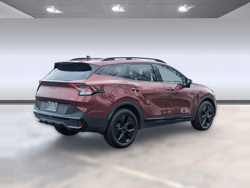 Used 2025 Kia Sportage X-Line w/ Premium Package image 9