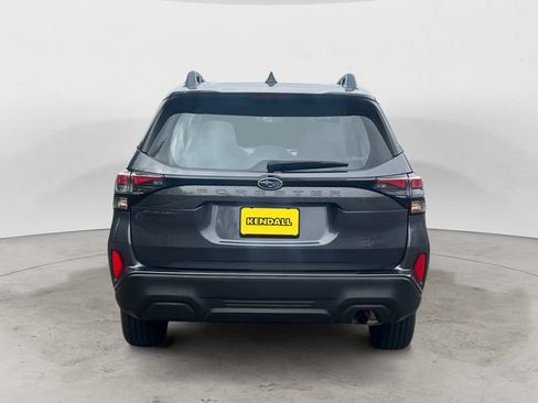 Used 2025 Subaru Forester AWD/4WD image 4