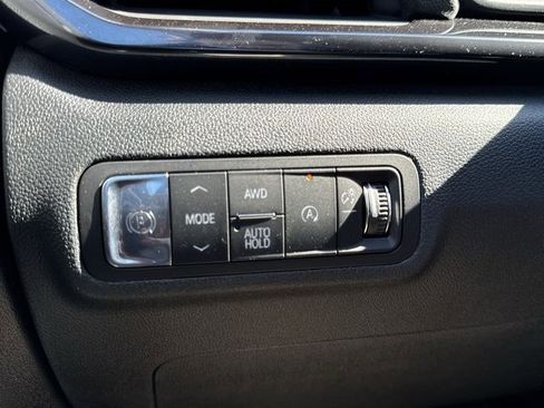 New 2026 GMC Terrain AT4 w/ LPO, Black Badging Package image 18