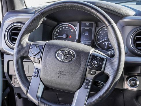 Used 2023 Toyota Tacoma TRD Sport image 31