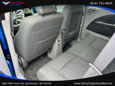 Used 2006 Chrysler PT Cruiser Touring FWD image 8