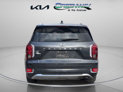 Used 2020 Hyundai Palisade Limited image 3