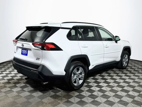 Certified 2025 Toyota RAV4 XLE AWD/4WD image 7