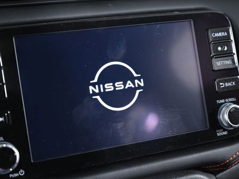 New 2025 Nissan Versa SR w/ Trunk Package image 10