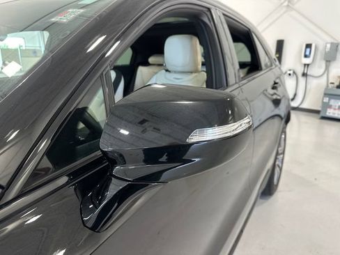 Used 2023 Cadillac XT4 Sport image 8