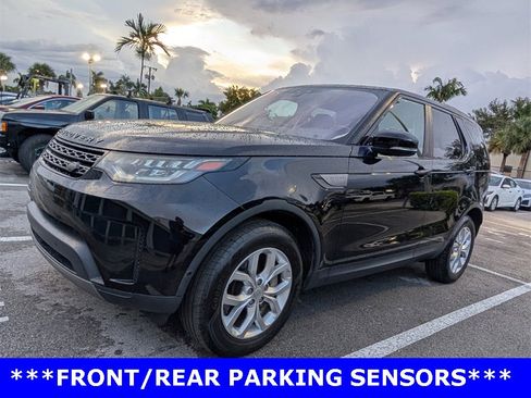 Used 2019 Land Rover Discovery SE image 4