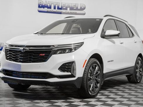 Used 2022 Chevrolet Equinox RS w/ LPO, Floor Liner Package image 3