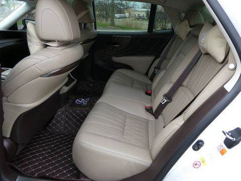 Used 2018 Lexus LS 500 AWD w/ Interior Upgrade Package image 26
