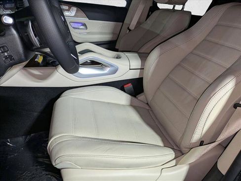New 2026 Mercedes-Benz GLS 450 4MATIC image 4