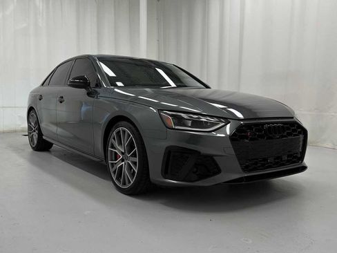 Used 2024 Audi S4 Premium Plus w/ Premium Plus Package image 2