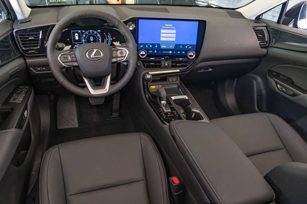New 2026 Lexus NX 350 AWD w/ Accessory Package (Z1) image 3