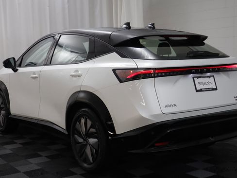 Used 2023 Nissan Ariya PLATINUM+ image 15