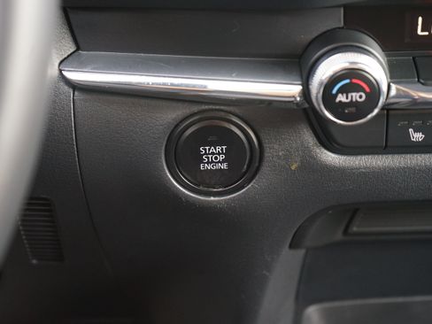 Used 2022 MAZDA CX-30 AWD 2.5 S w/ Premium Package image 23