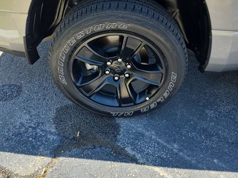 Used 2024 RAM 1500 Big Horn RWD image 13