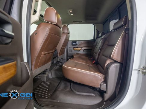 Used 2018 Chevrolet Silverado 3500 High Country w/ Duramax Plus Package AWD/4WD image 28