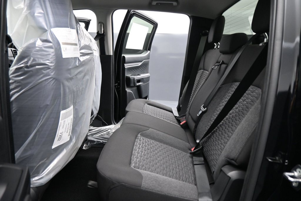 New 2026 Ford Ranger XLT w/ Black Appearance Package AWD/4WD image 18