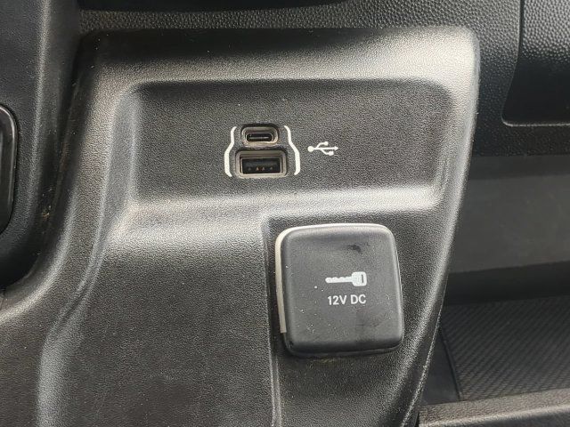 Used 2024 RAM ProMaster 2500 w/ Convenience Group FWD image 23