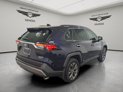 Used 2025 Toyota RAV4 Limited w/ Advanced Technology Package AWD/4WD image 5
