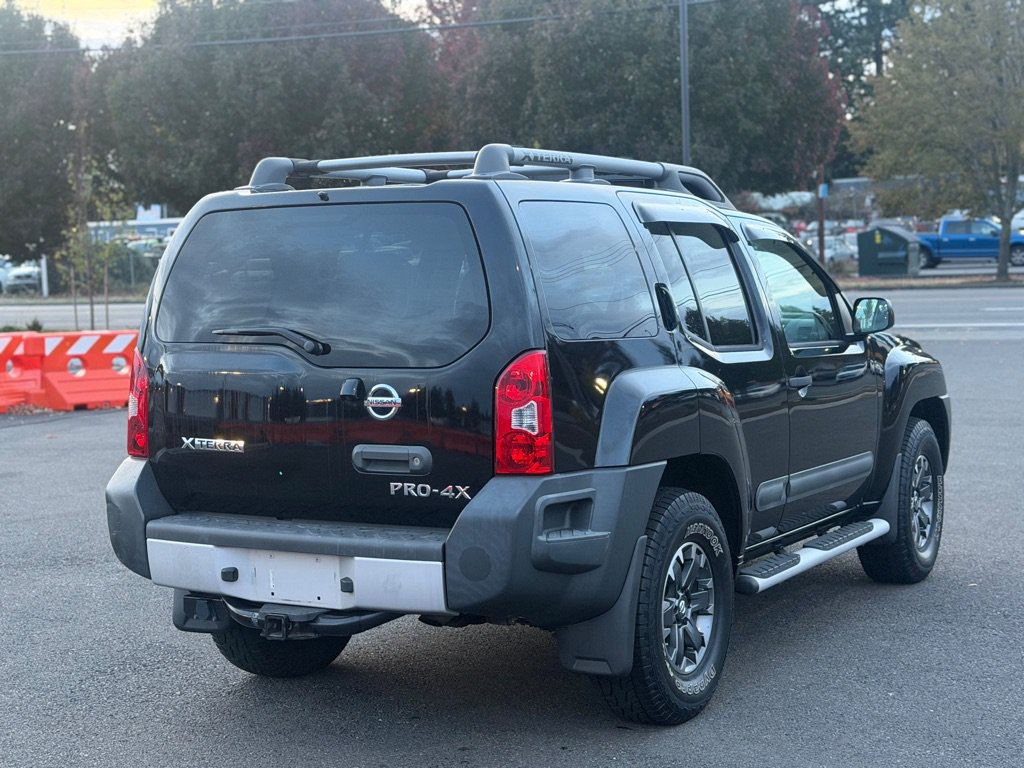 Used 2015 Nissan Xterra PRO-4X w/ Nevada Tow Package AWD/4WD image 6