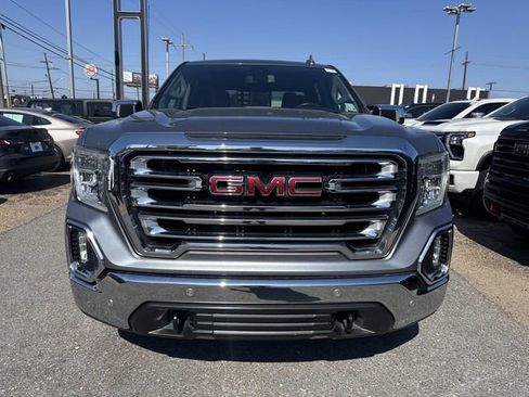 Used 2020 GMC Sierra 1500 SLT image 2