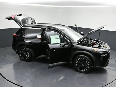 New 2026 Nissan Rogue SV image 33