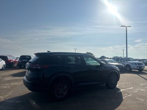Certified 2024 Nissan Rogue S AWD/4WD image 20