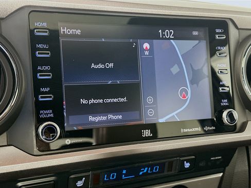 Used 2020 Toyota Tacoma Limited AWD/4WD image 21
