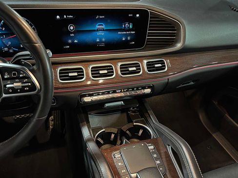Used 2022 Mercedes-Benz GLE 350 4MATIC image 33