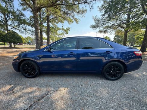 Used 2007 Toyota Camry XLE image 11