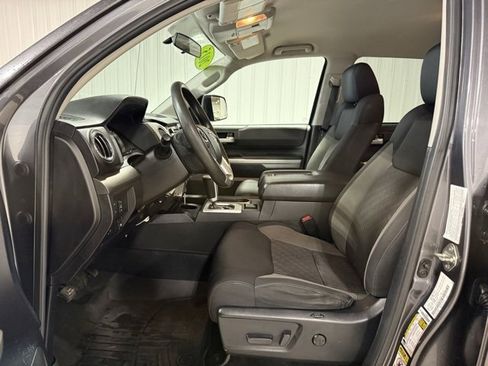 Used 2015 Toyota Tundra SR5 image 9