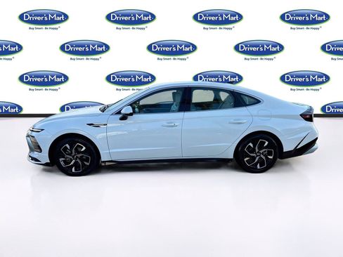 Used 2025 Hyundai Sonata SEL FWD image 4