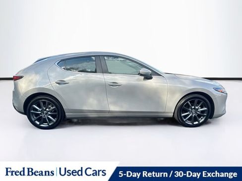 Used 2025 MAZDA MAZDA3 s FWD image 10
