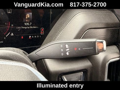 Used 2025 GMC Yukon Denali AWD/4WD image 24