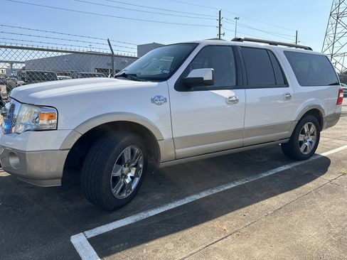 Used 2010 Ford Expedition EL 2WD image 6