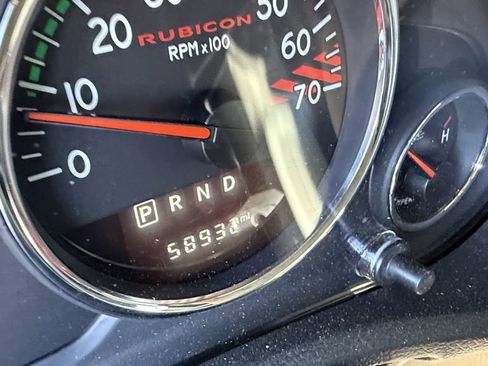 Used 2018 Jeep Wrangler Unlimited Rubicon AWD/4WD image 5