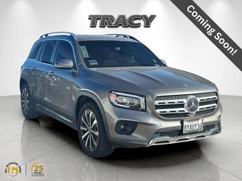 Used 2021 Mercedes-Benz GLB 250 4MATIC image 1