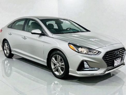 Used 2018 Hyundai Sonata SEL image 2