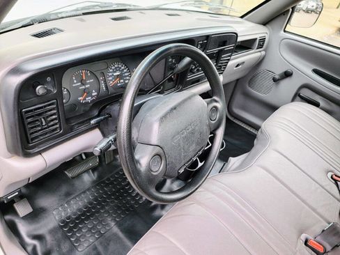 Used 1996 Dodge Ram 1500 Truck 2WD Regular Cab image 13
