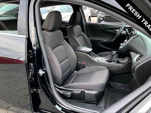 Used 2024 Chevrolet Malibu RS image 27