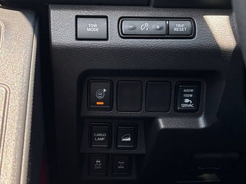 Used 2023 Nissan Frontier PRO-4X w/ Pro Convenience Package AWD/4WD image 26
