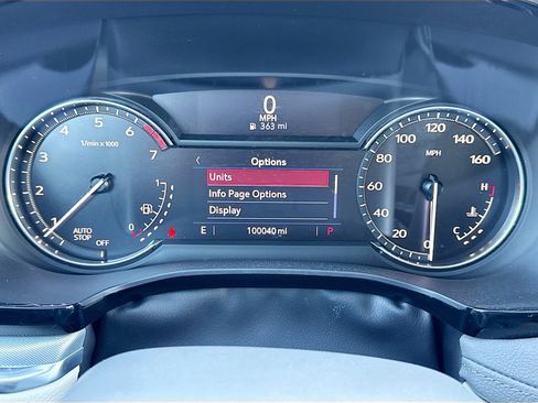 Used 2022 Cadillac XT5 Premium Luxury FWD image 39