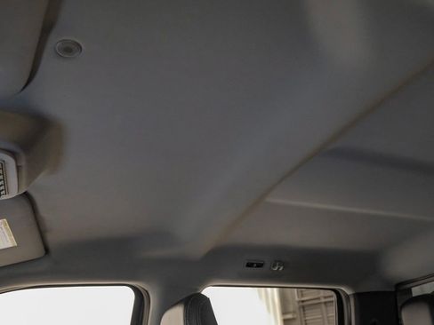 Used 2024 Ford F350 Lariat w/ FX4 Off-Road Package image 31