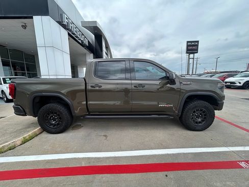 Used 2023 GMC Sierra 1500 AT4X w/ AT4X AEV Edition AWD/4WD image 4