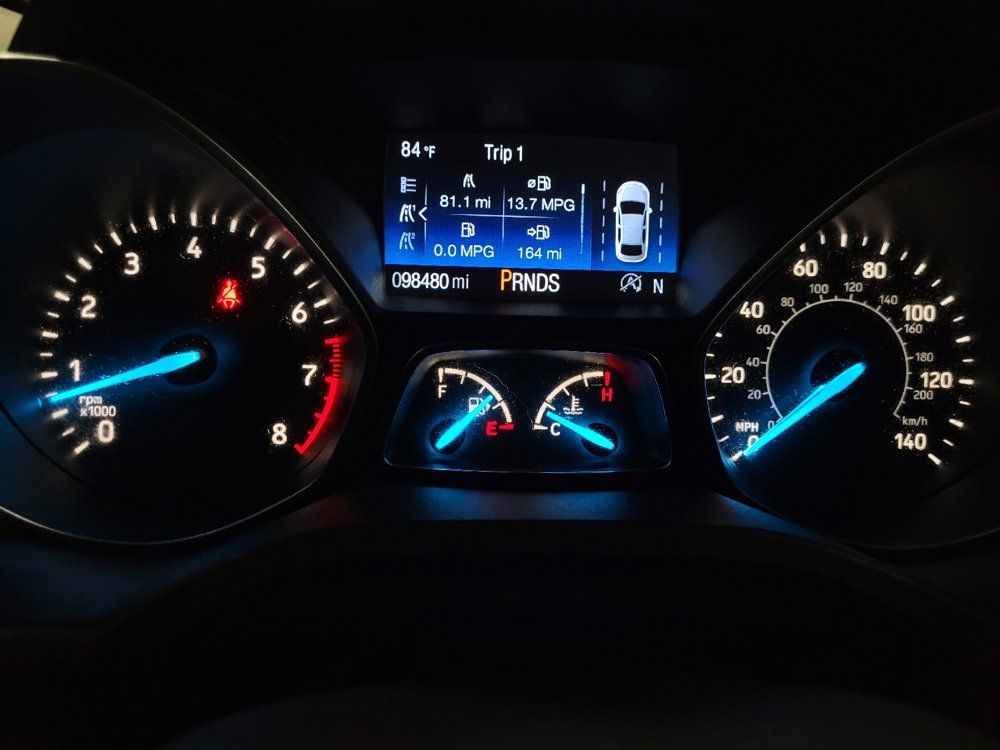 Used 2018 Ford Escape SE w/ Ford Safe & Smart Package AWD/4WD image 23