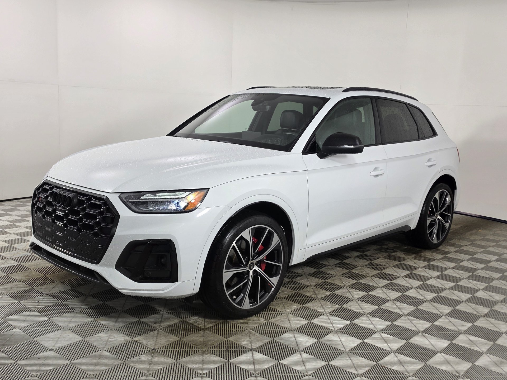 Used 2024 Audi SQ5 Premium Plus AWD/4WD image 39