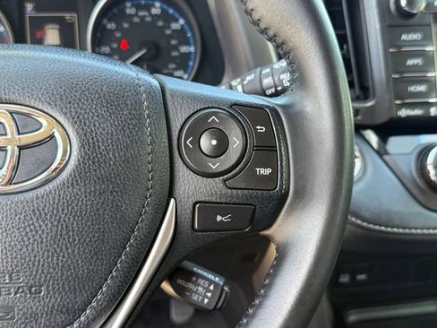 Used 2018 Toyota RAV4 XLE w/ Plus Extra Value Package FWD image 13